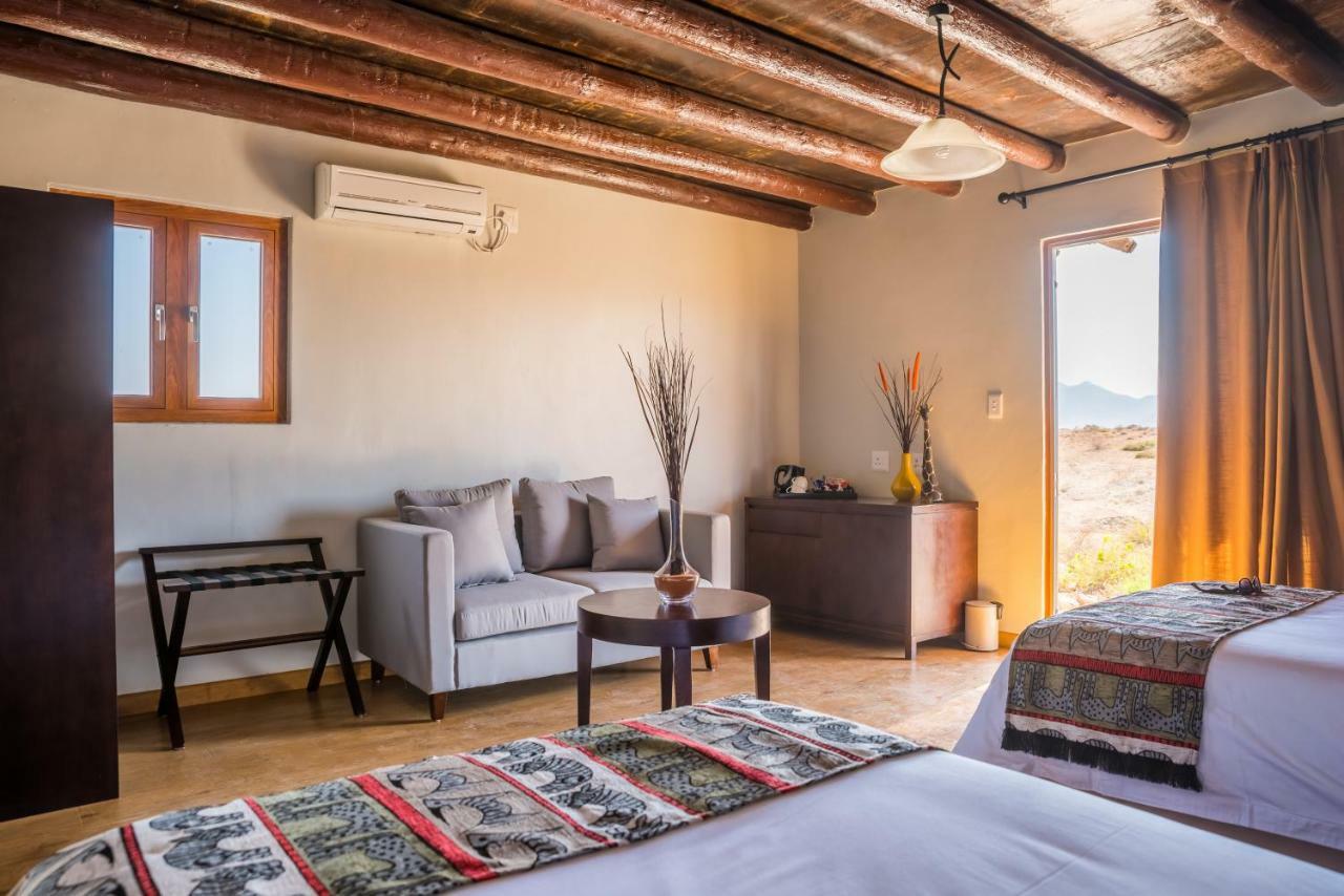 Agama Lodge Solitaire Exterior photo